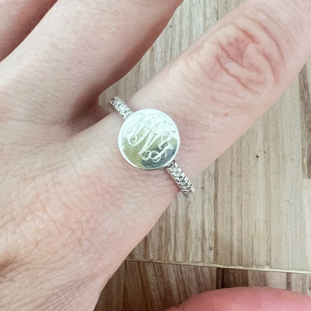 925 Sterling silver LNN monogram signet diamond ring